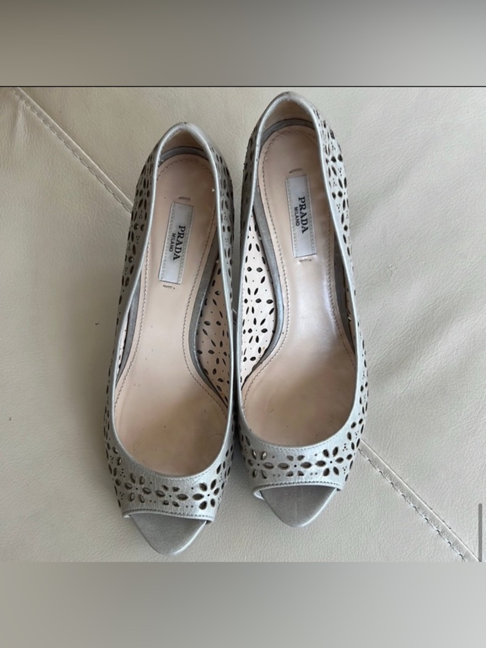 Prada Milano Decolte Powder Perforated Heels Pumps - Picture 10 of 12